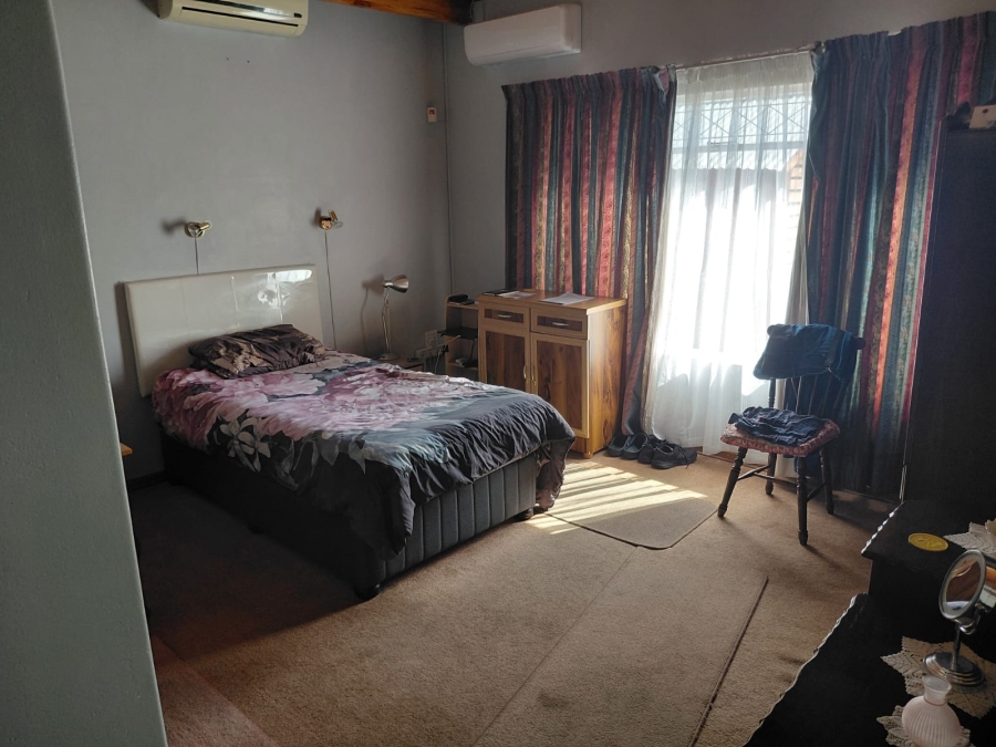 4 Bedroom Property for Sale in Fichardt Park Free State